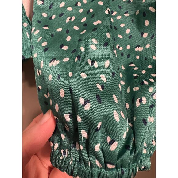 Princess Polly Melvin Green Polka Dot Top - Size 2 - Picture 4 of 9